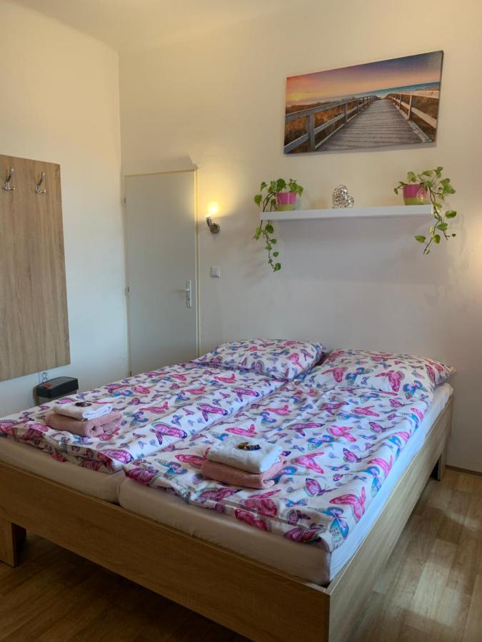 Penzion Mar Hradec Králové 外观 照片