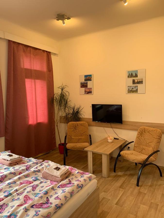Penzion Mar Hradec Králové 外观 照片